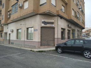 Local en venta en Novelda - Local comercial en venta en Novelda. Argumentos para emprender.