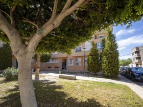 2º Piso con plaza garaje y trastero. Barrio Vereda Novelda
