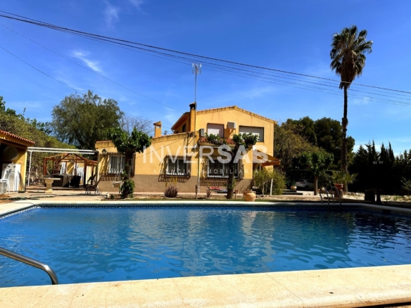 Chalet Independiente en Montesinos Novelda