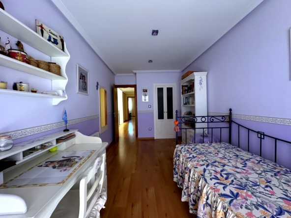 Casa independiente en barrio Sagrado Corazón NOVELDA