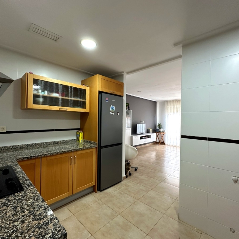 Piso primera planta en barrio San Roque NOVELDA