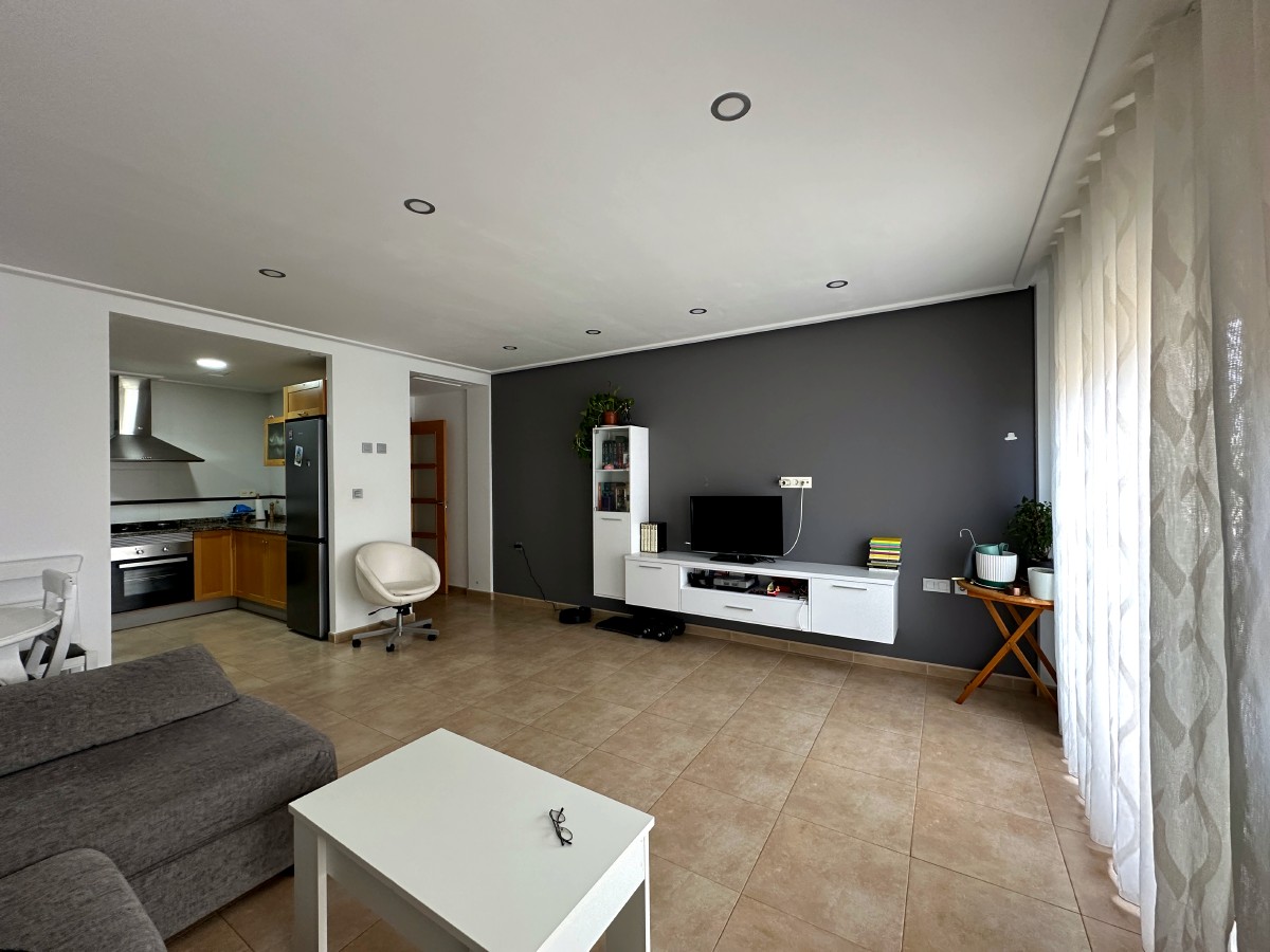Piso primera planta en barrio San Roque NOVELDA
