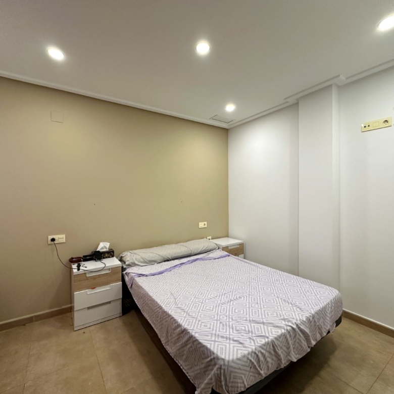 Piso primera planta en barrio San Roque NOVELDA