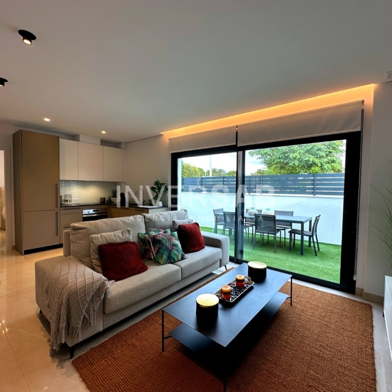 Chalet pareado en Gran Alacant, Santa Pola (Alicante)